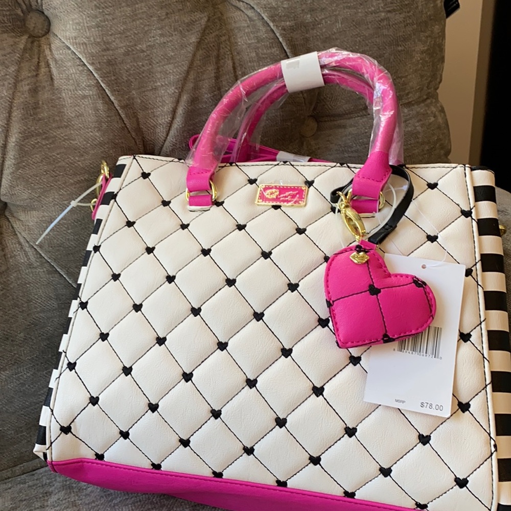 White Betsey purse